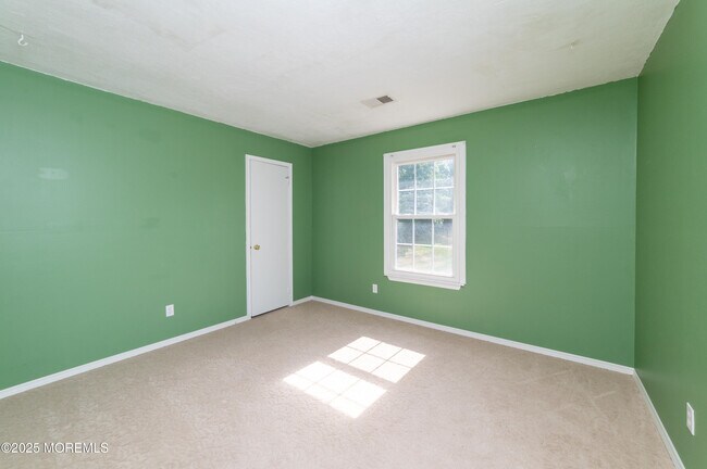 Building Photo - 55 Frontier Way