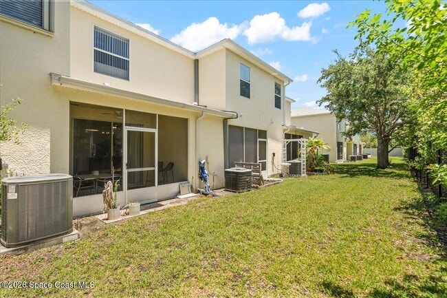 Building Photo - 2990 S Fiske Blvd