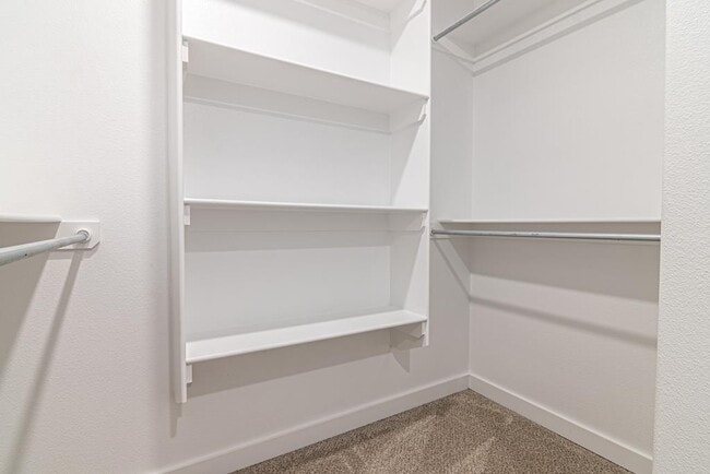 Building Photo - 6106 Purtis Crk Dr