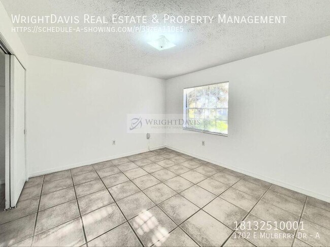 Building Photo - 1702 E Mulberry Dr