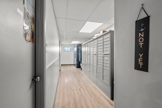 Building Photo - 9500 Rainier Ave S