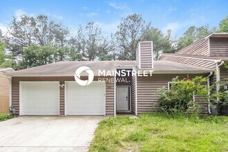 Building Photo - 3 Bedroom Pet-Friendly Home in Stone Mountain, GA with Main Street Renewal