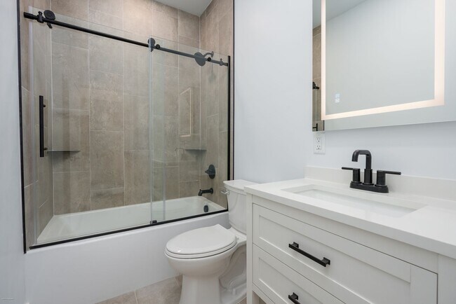 Building Photo - 15NAD