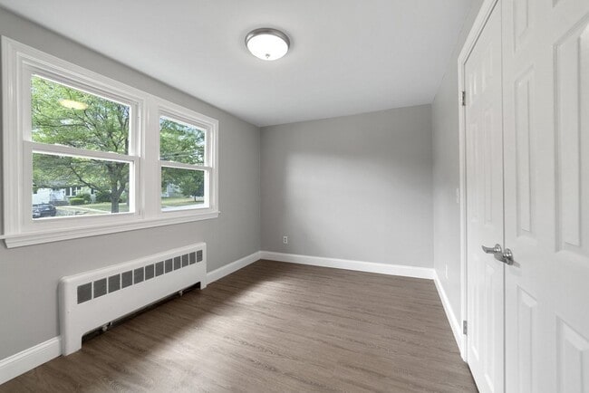 Building Photo - 45 Fottler Rd