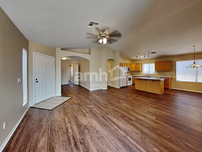 Building Photo - 4509 E Windsong Dr