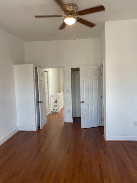 Building Photo - 2021 W Saratoga St