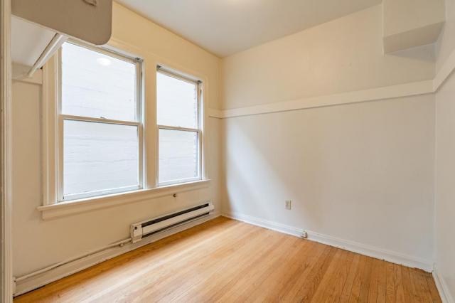 Building Photo - 0 bedroom in Seattle WA 98119