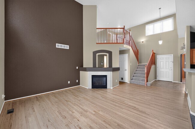 Building Photo - 20600 E Dartmouth Dr