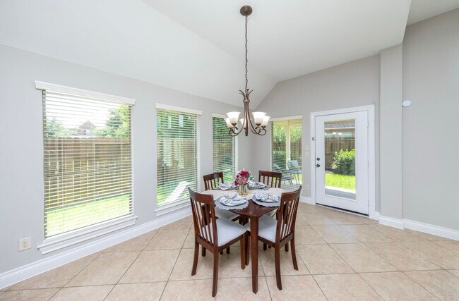 Building Photo - 27907 Brandy Creek Lane