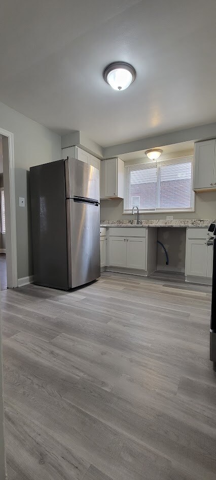 Building Photo - 9901 Yorkshire Rd