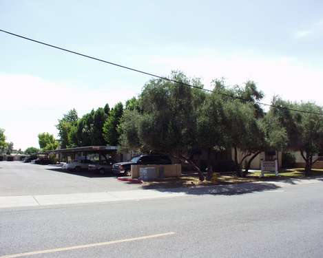 Primary Photo - Christown Manor II