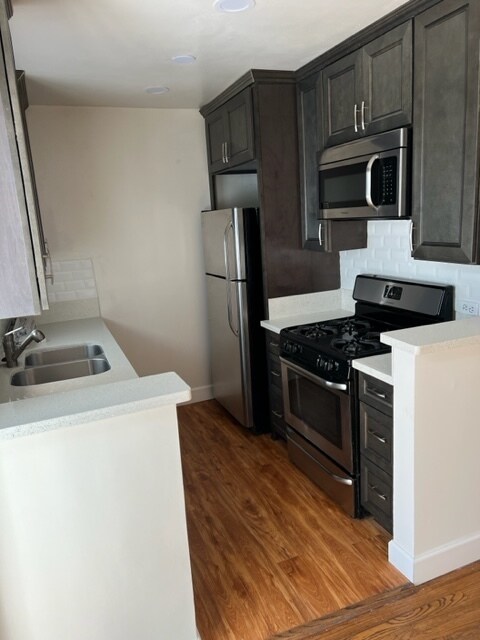 NEW KITCHEN - 11852 Washington Pl