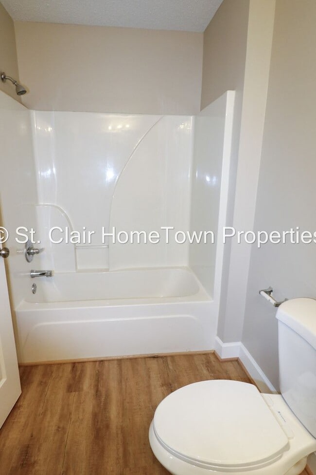 Building Photo - Located in Lincoln, AL. -Close to Town and the Honda Plant