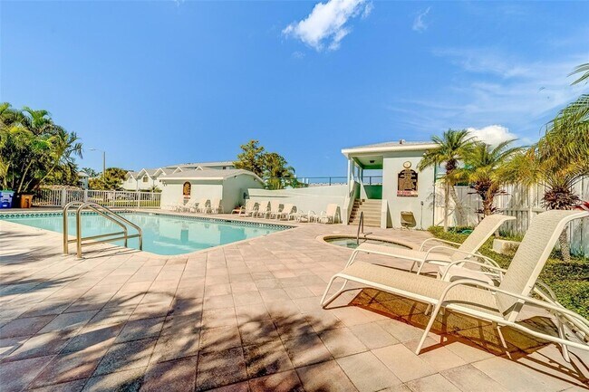 Building Photo - 508 Garland Cir