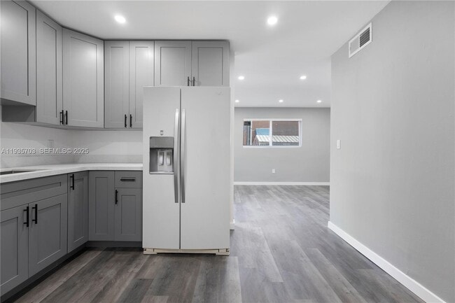 Building Photo - 28 NW 34th Terrace