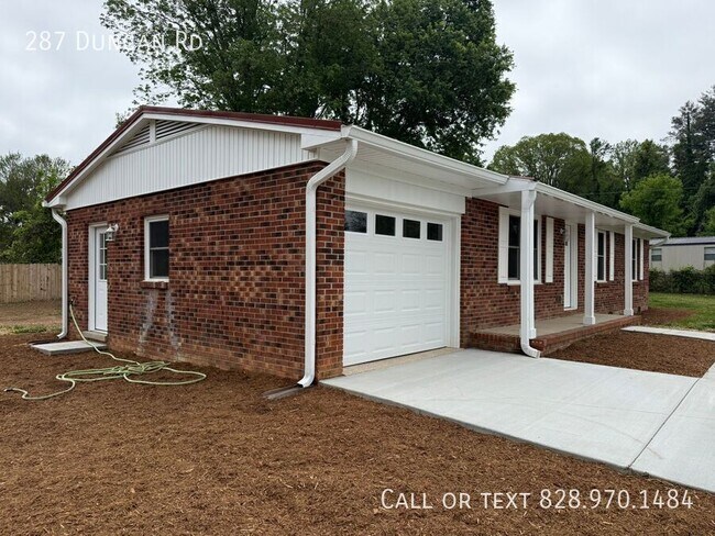 Building Photo - 287 Duncan Rd