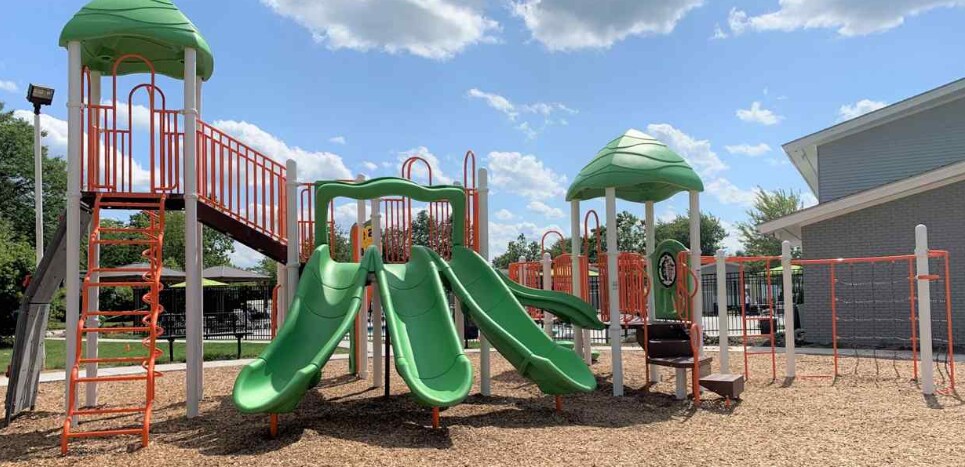 Building Photo - 251 N Chevalier Dr