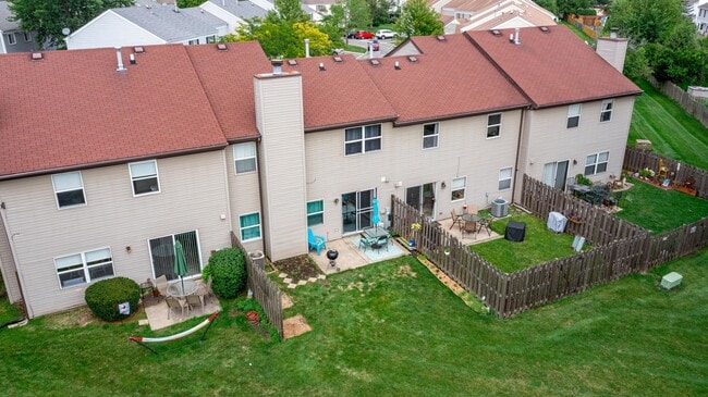 Building Photo - 468 Minnesota Cir