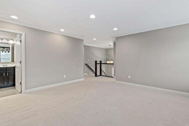 Building Photo - 5912 Danann Dr