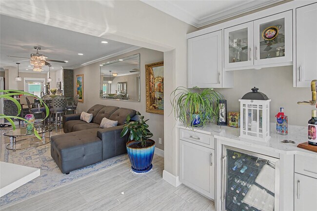 Building Photo - 1461 S Ocean Blvd