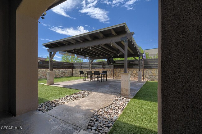 Building Photo - 14733 Tim Hardaway
