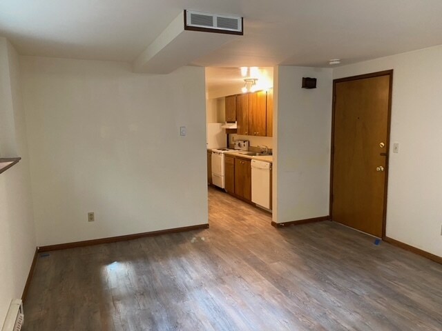 Building Photo - 716 N 45th St