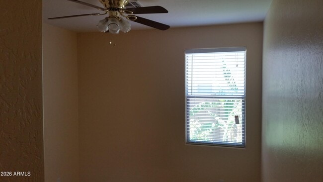 Building Photo - 3210 E Lark Dr