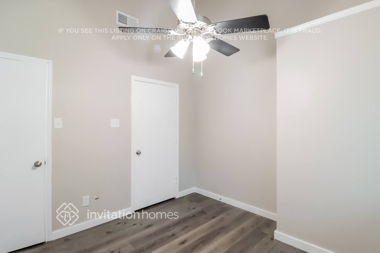 Building Photo - 380 Alpine Dr