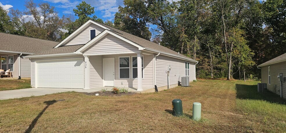 Building Photo - 936 Osage Villa Ct