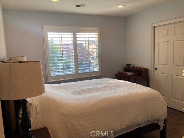 Building Photo - 5817 Cattleya Dr