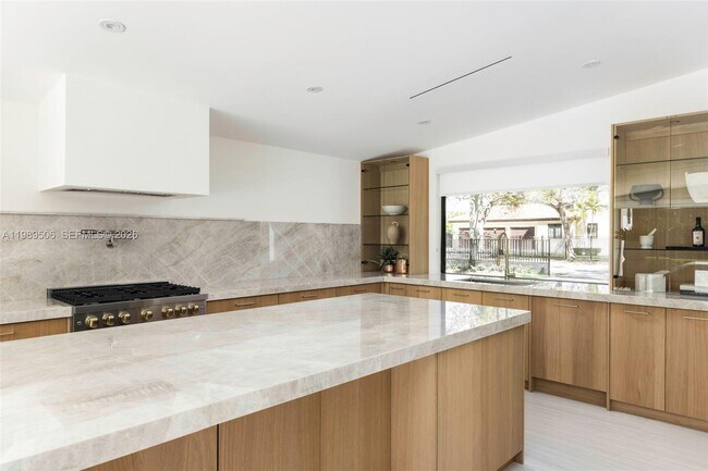 Building Photo - 8800 SW 118th St