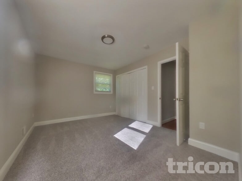 Building Photo - 11103 Tenbury Ct