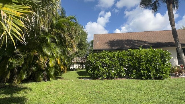 Building Photo - 5325 Havasu Ct