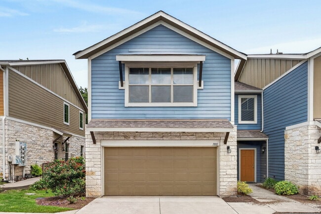 Building Photo - 516 E Slaughter Ln