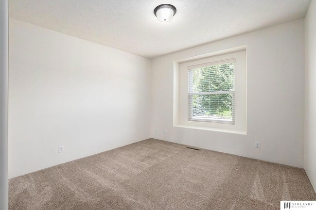 Building Photo - 19615 Marinda St