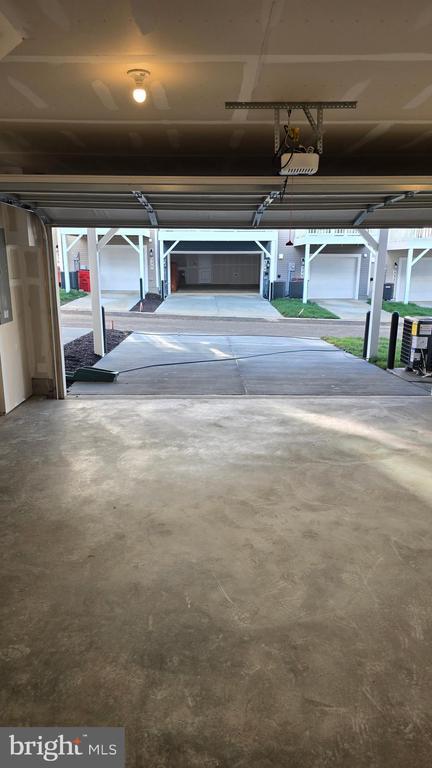 Building Photo - 59 Rolling Branch Dr