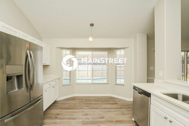 Building Photo - 4 Bedroom Pet-Friendly Home in VALRICO, FL...