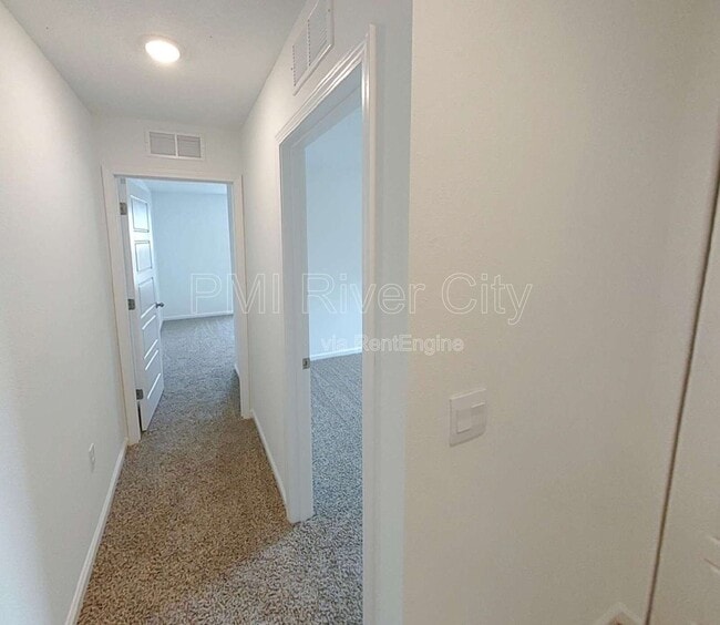 Building Photo - 12741 Geronimo Pl