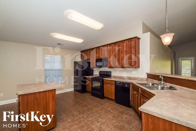 Building Photo - 605 Hidden Brook Trail