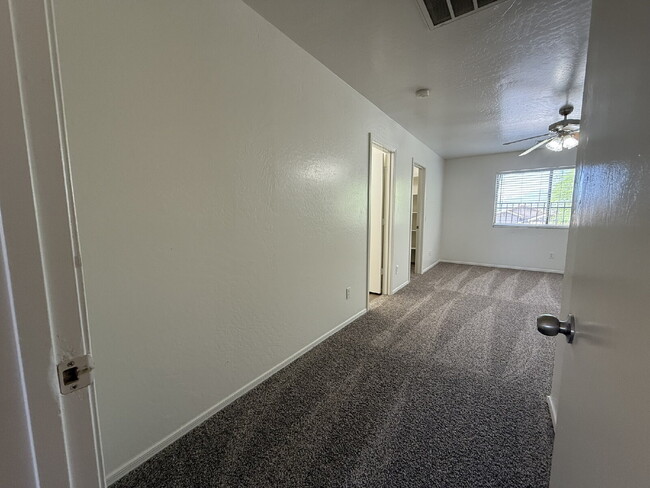 Building Photo - Updated 3-Bedroom Home with Vaulted Ceilin...