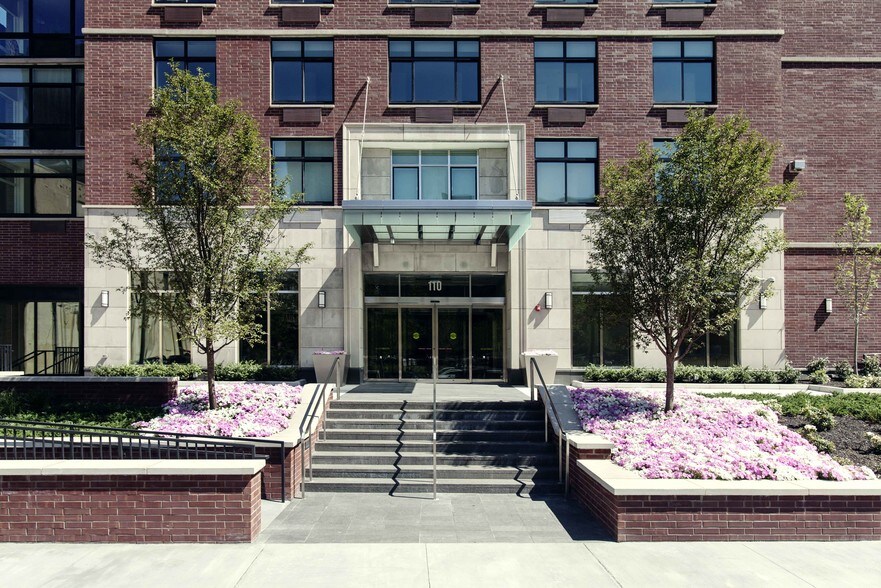 The One 110 1st St Jersey City NJ 07302 Apartment Finder