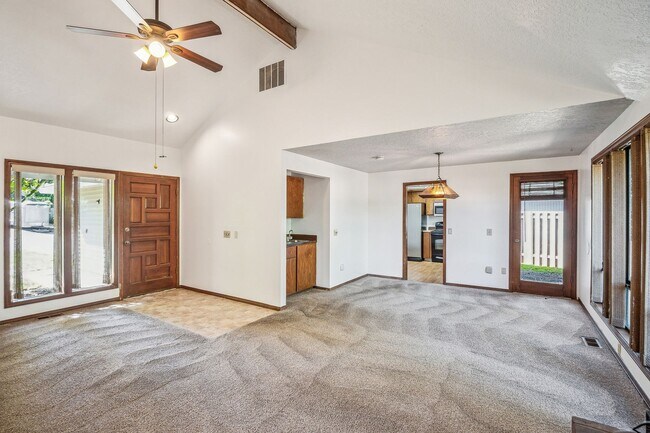 Building Photo - 21665 SW Imperial Ct