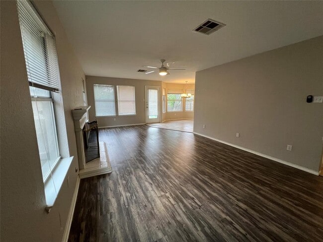 Building Photo - 1156 Tetbury Ln