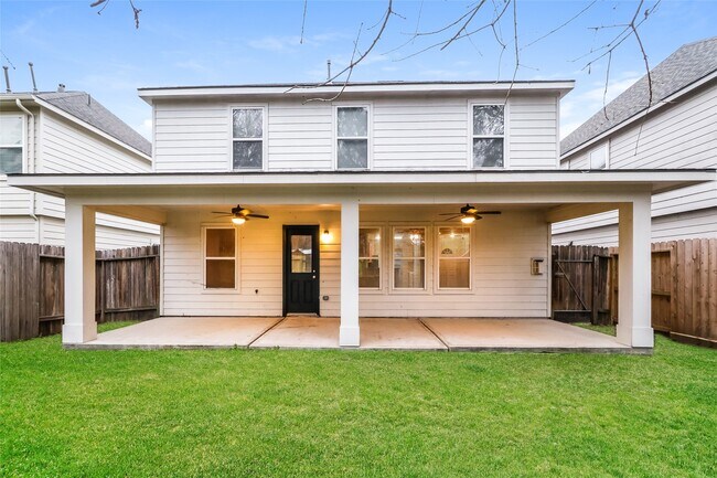 Building Photo - 16700 Foursquare Dr