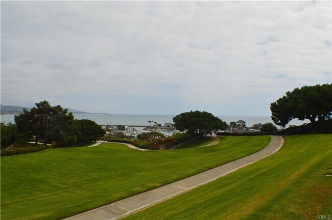Building Photo - Condo in Niguel Terrace short walk to beach access