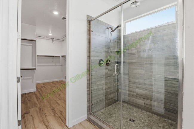 Building Photo - Modern Mesa Living in a Prime East Valley Location