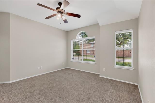 Building Photo - 1037 Johnson City Ave