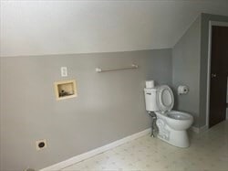 Building Photo - 40 Montcalm St