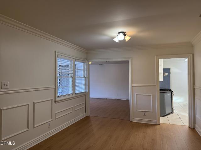 Building Photo - 5928 Rowland Ave