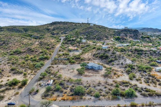 Building Photo - 34380 Cholla Dr